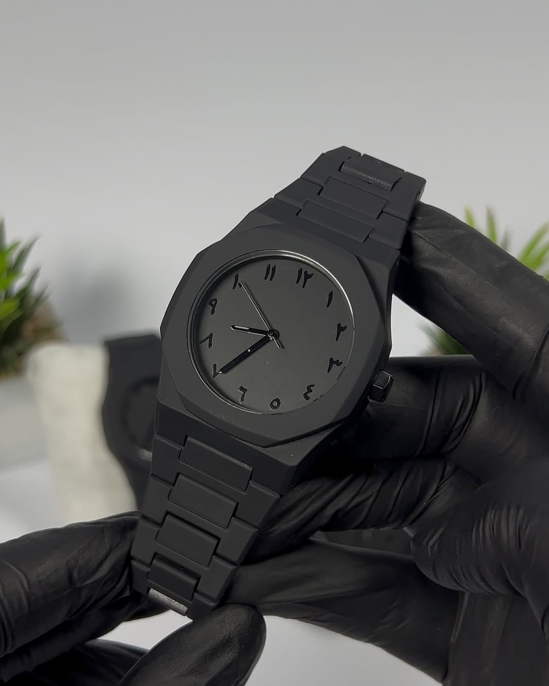 Black Aura Watch - Aura Arabic Watch